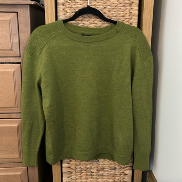 Green merino wool sweater - Picture 1 of 7